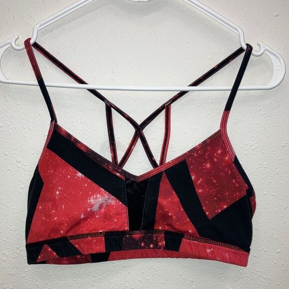 ALO yoga Stylish Red & Black Galaxy print sheer design Sports Bra medium - Picture 1 of 6